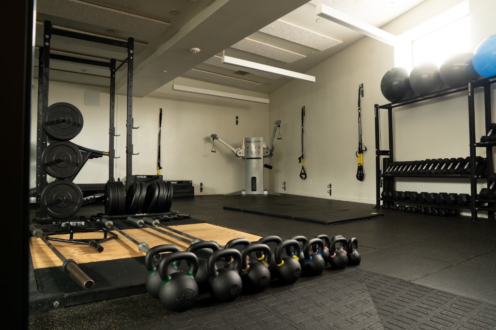 Strength floor
