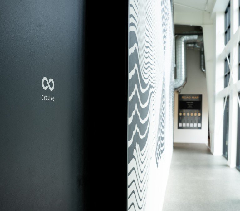 Corridor to the cycling studio